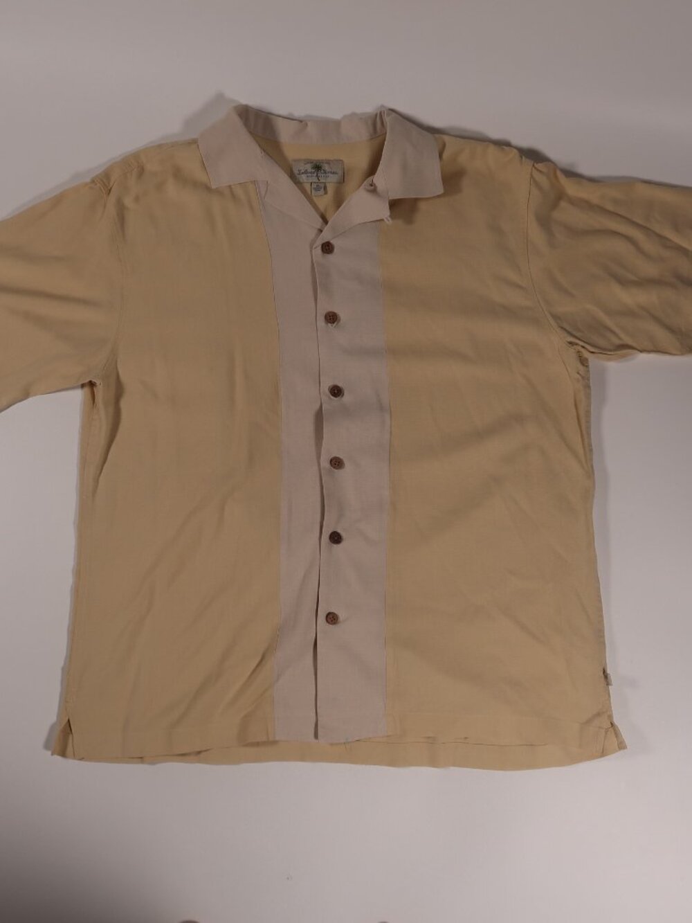 Beige Two-Tone Short Sleeve Button down Collared Shirt 100% Silk Size XL
